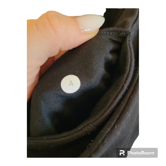 Lululemon Leggings Black Front Floral Panels (Retired Pattern) - Picture 6 of 6